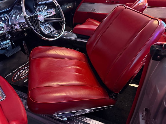 Chrysler 300 16 of 22