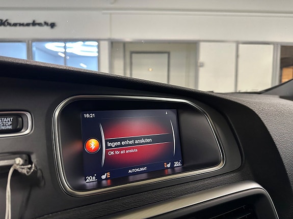 Volvo V40 14 of 15