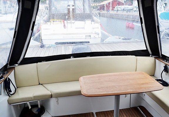 Beneteau Antares 8.80 2012 – Suzuki 300 hk, bogpropeller ! 5 of 5
