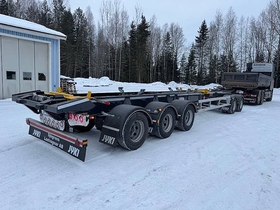 Jyki JYKI, Lastväxlarvagn med hydraulcylinder/Släp