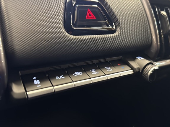 Suzuki eVitara 13 of 16
