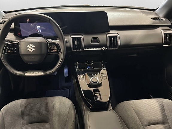 Suzuki eVitara 7 of 16