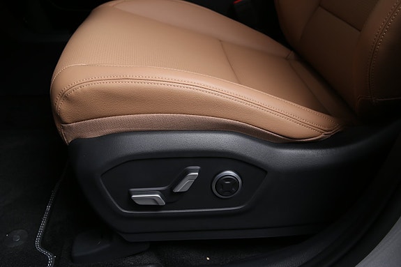 Hyundai Santa Fe 20 of 30