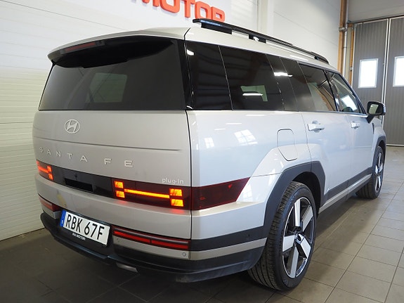 Hyundai Santa Fe 6 of 30