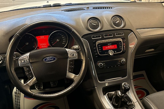 Ford Mondeo 5 of 8