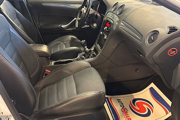 Ford Mondeo 6 of 8