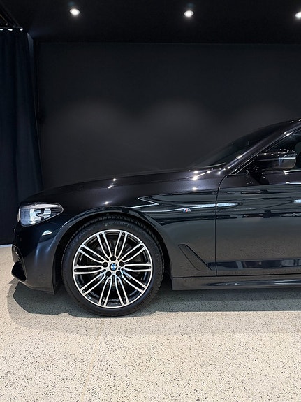BMW 520d 5 of 5