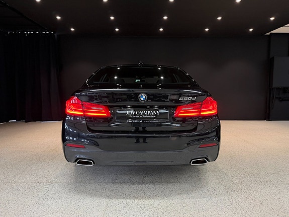 BMW 520d 7 of 16