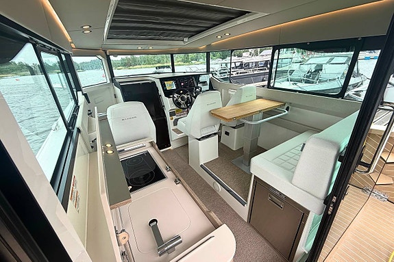 Saxdor 320 GTC (2026) Finns hos oss på Lidingö 7 of 10