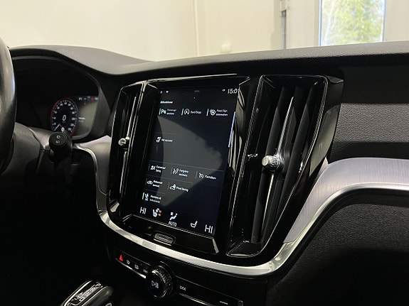 Volvo V60 20 of 27