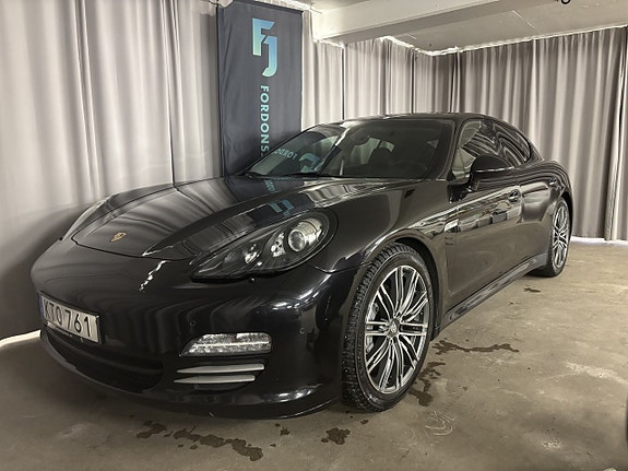 Porsche Panamera 4S