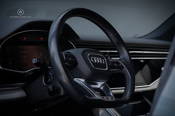 Audi Q7 9 of 30