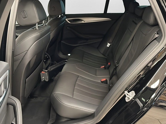 BMW 520d 9 of 15