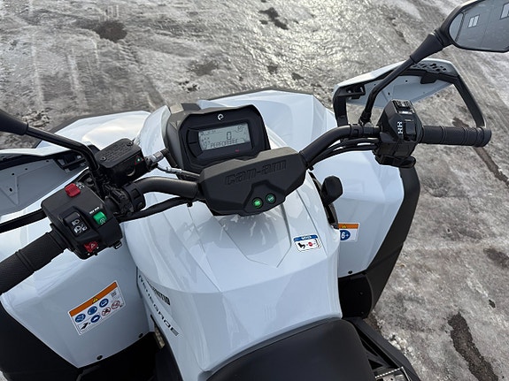 Can-Am Renegade 1000 XXC ABS Endast 18 Timmar - Köp Online 10 of 10