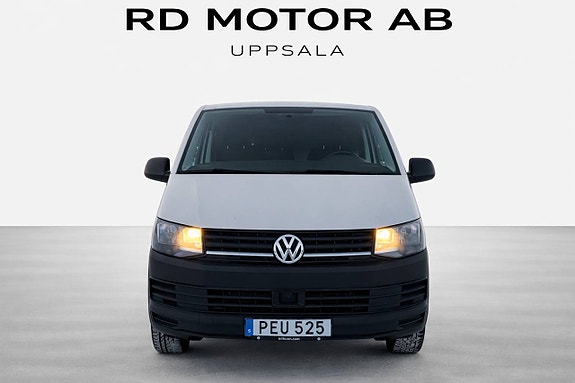 Volkswagen Transporter 3 of 5