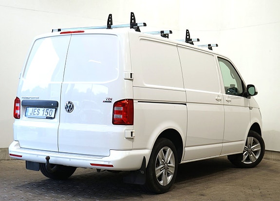 Volkswagen Transporter 4 of 5