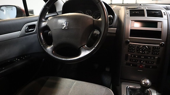 Peugeot 407 8 of 8