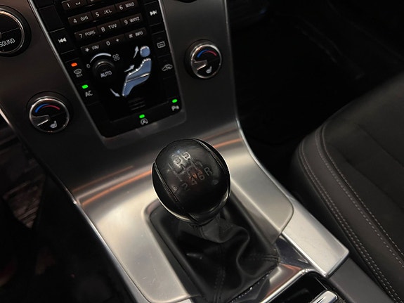 Volvo V60 16 of 16