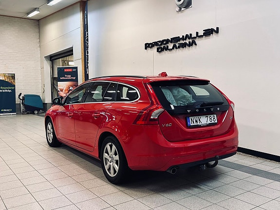 Volvo V60 6 of 16