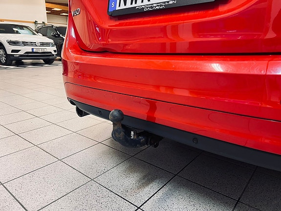 Volvo V60 11 of 16
