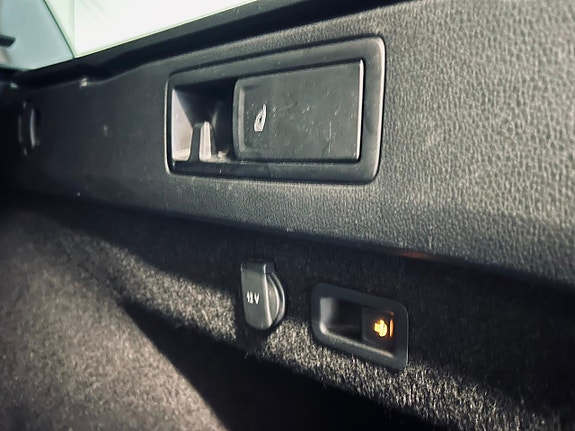 Volkswagen Passat 21 of 21