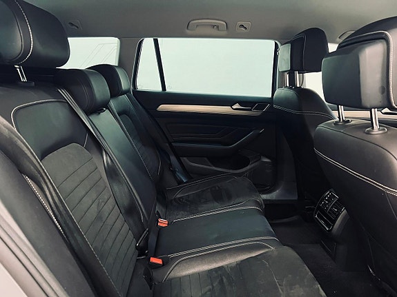 Volkswagen Passat 8 of 21