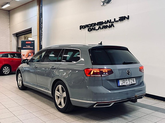 Volkswagen Passat 6 of 21