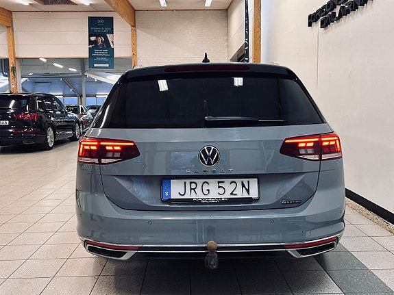 Volkswagen Passat 5 of 5
