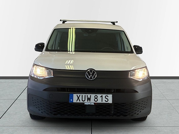 Volkswagen Caddy Maxi 2 of 5