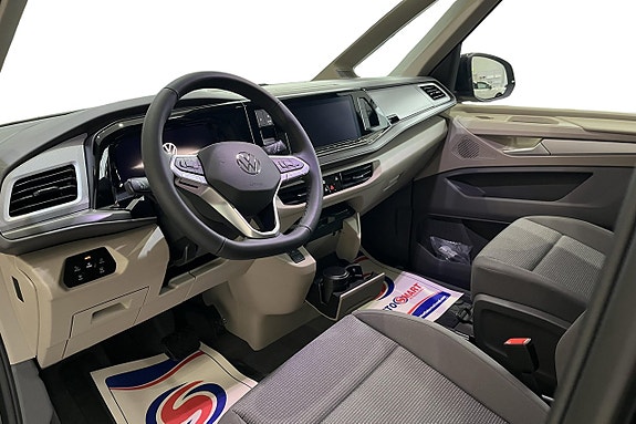 Volkswagen Multivan 5 of 13