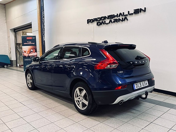 Volvo V40 Cross Country 5 of 5