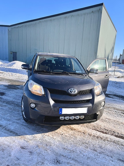 Toyota Urban Cruiser 8 of 20