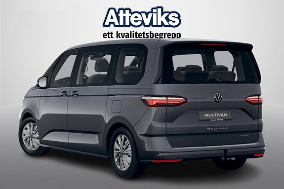 Volkswagen Multivan 4 of 12