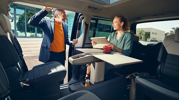 Volkswagen Multivan 11 of 12