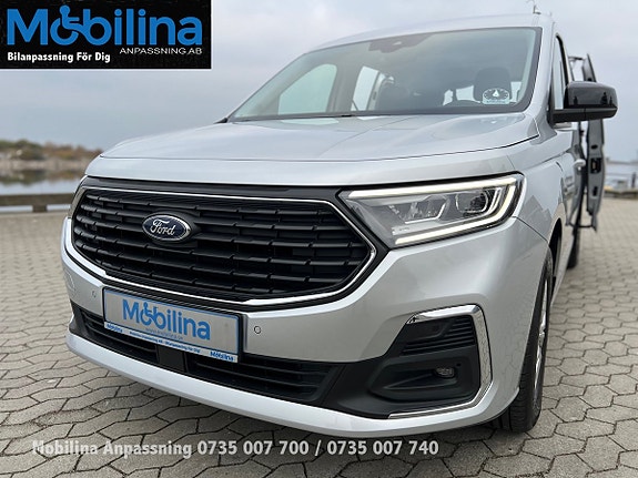 Ford Connect Tourneo 8 of 30