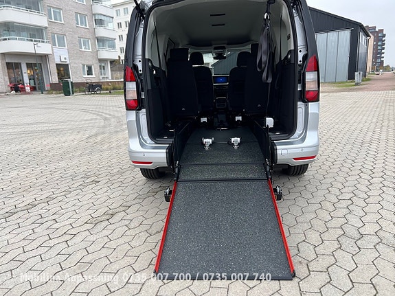 Ford Connect Tourneo 14 of 30