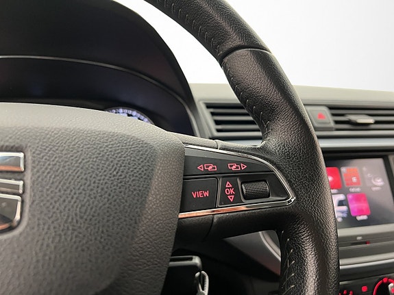 Seat Arona 13 of 25