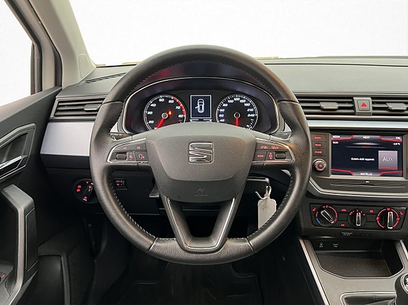 Seat Arona 10 of 25