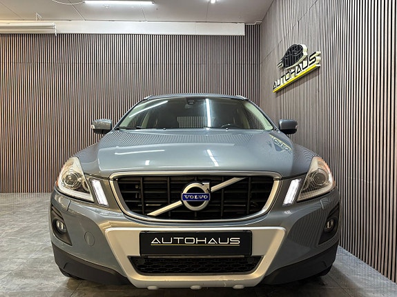Volvo XC60 4 of 5
