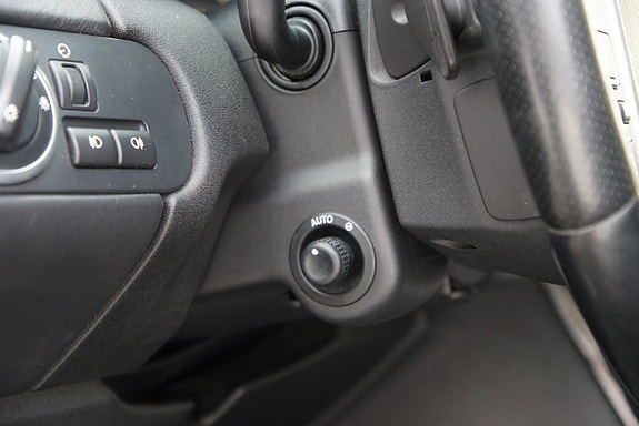 Land Rover Range Rover Sport 19 of 28