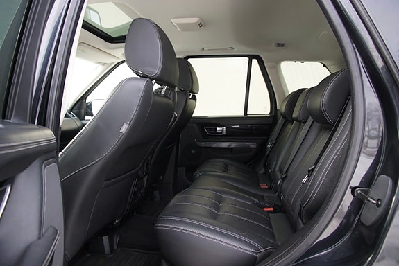 Land Rover Range Rover Sport 12 of 25
