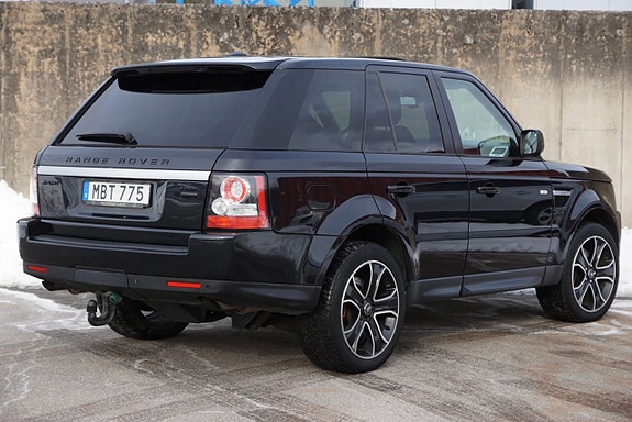 Land Rover Range Rover Sport 9 of 28