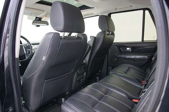 Land Rover Range Rover Sport 16 of 28