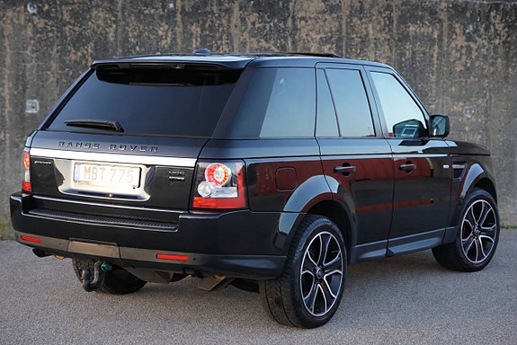 Land Rover Range Rover Sport 9 of 25