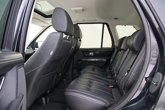 Land Rover Range Rover Sport 15 of 28