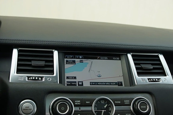 Land Rover Range Rover Sport 21 of 25