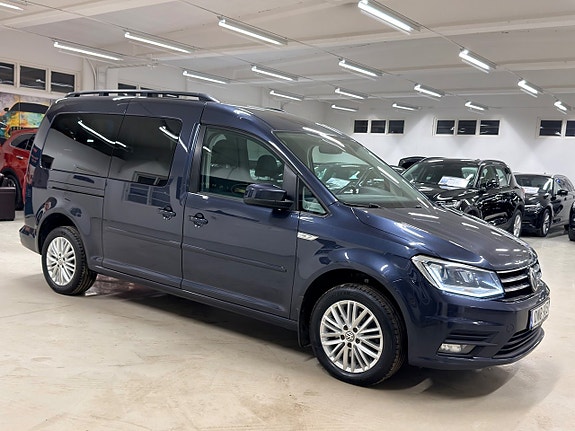 Volkswagen Caddy Maxi 3 of 5