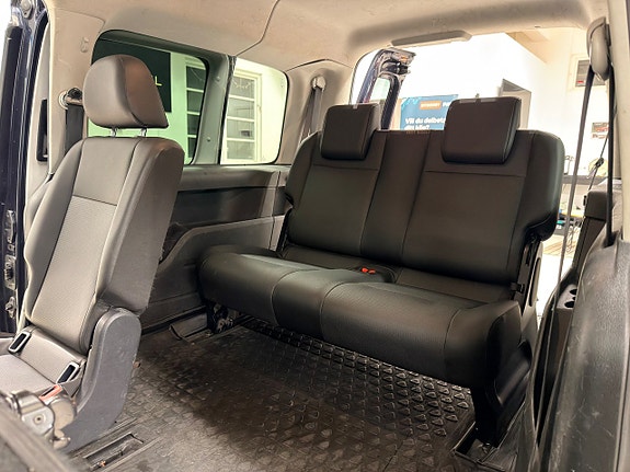 Volkswagen Caddy Maxi 15 of 19