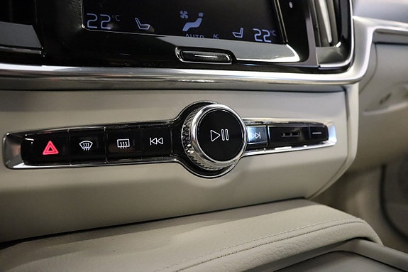 Volvo V90 16 of 24
