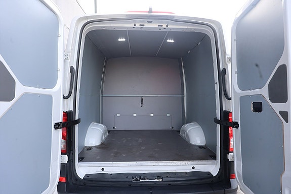 Volkswagen Crafter 9 of 19